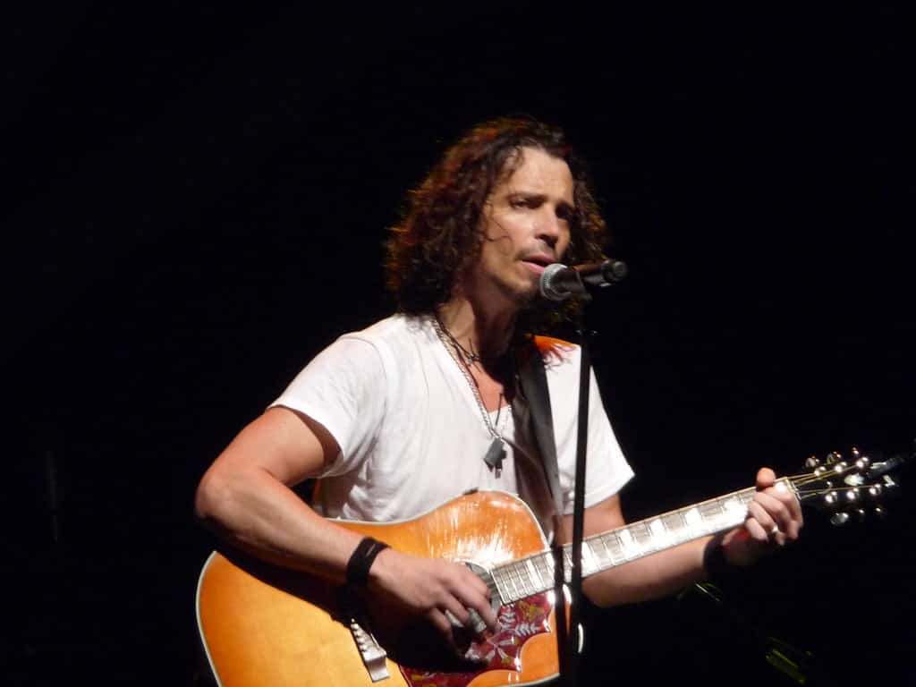 CHRIS CORNELL : Un album de reprises pour la fin d’ann …