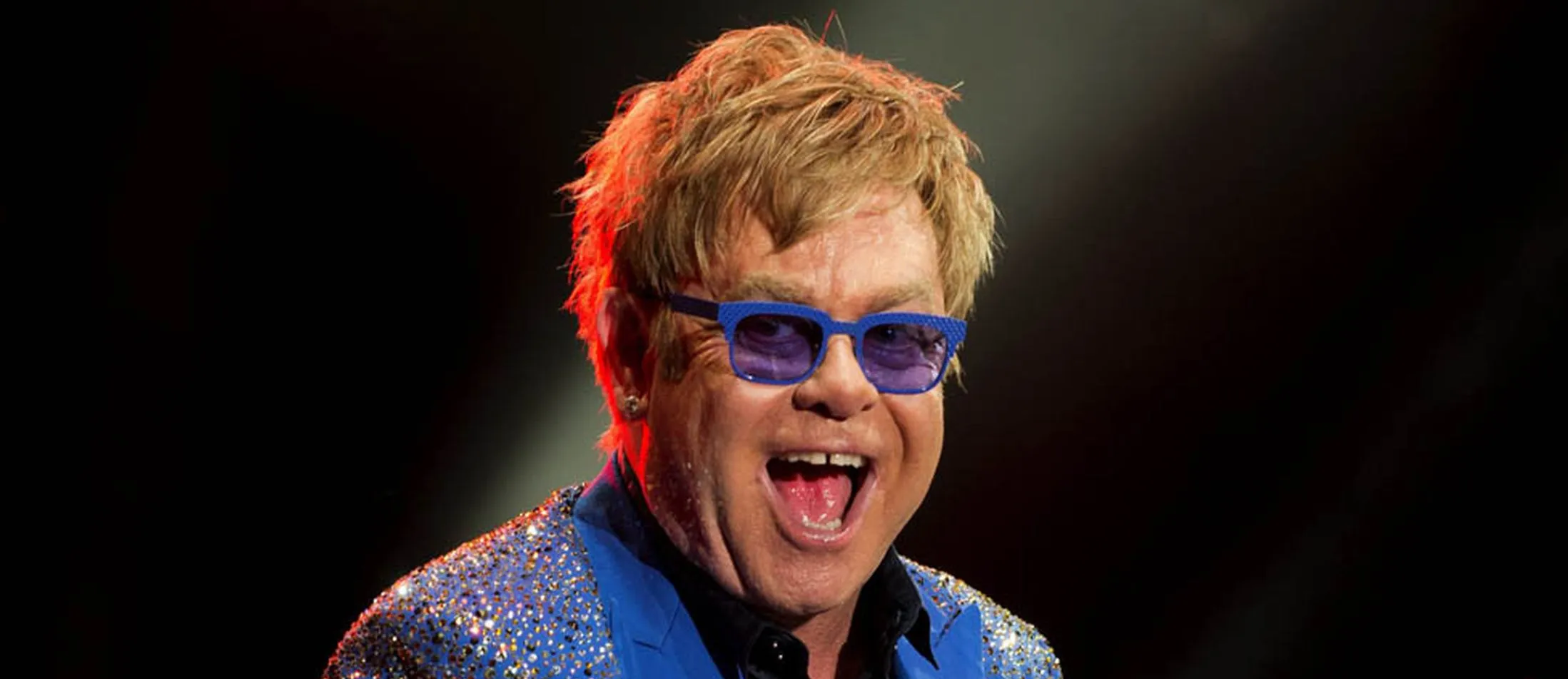 ELTON JOHN : problèmes de santé et documentaire