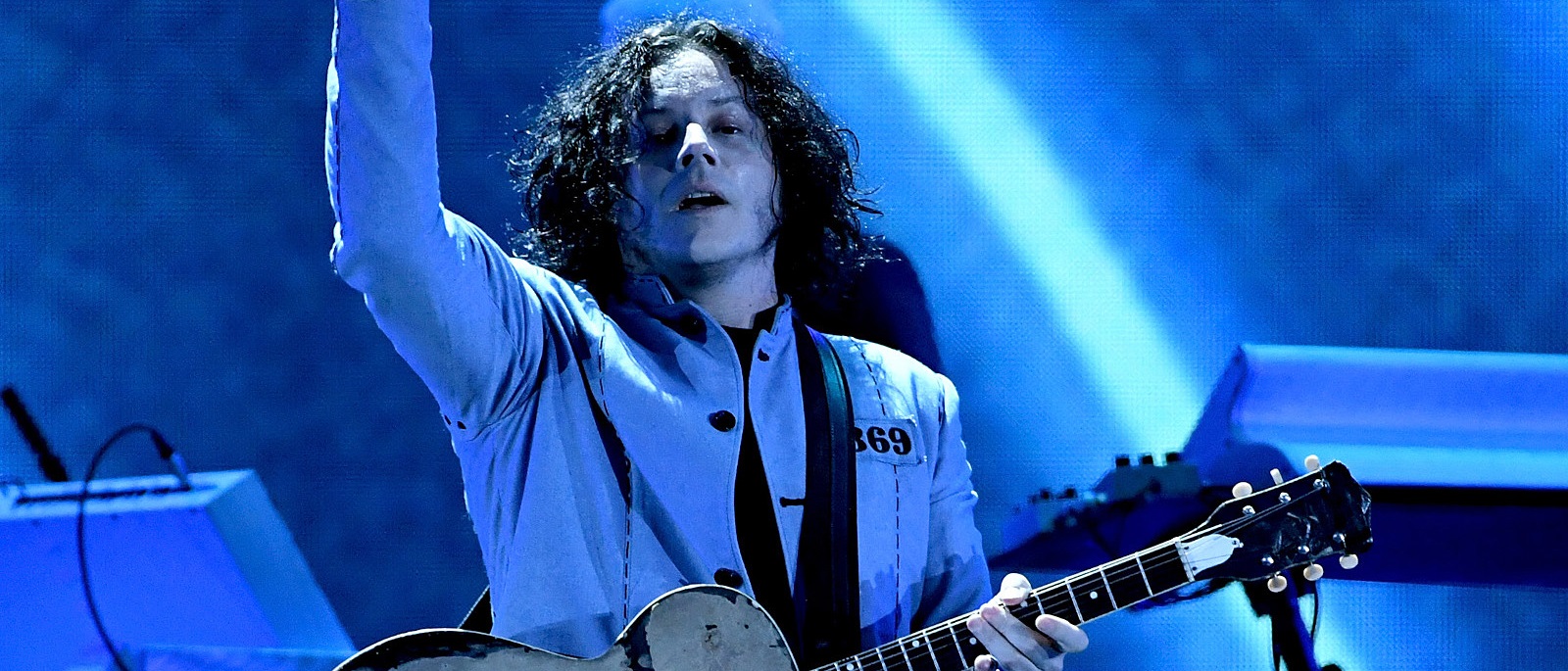 JACK WHITE se moque d’OASIS