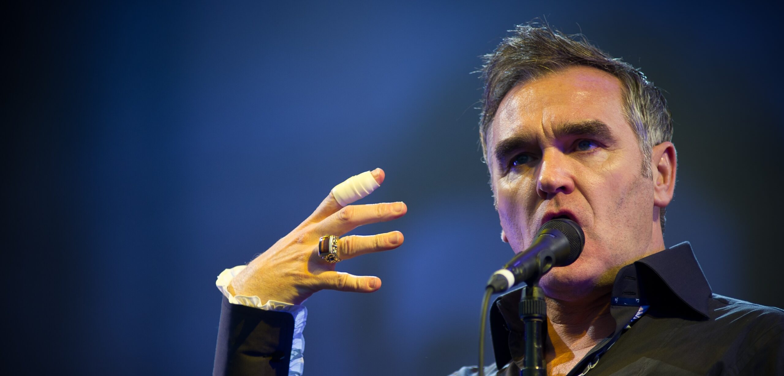 MORRISSEY vire son management