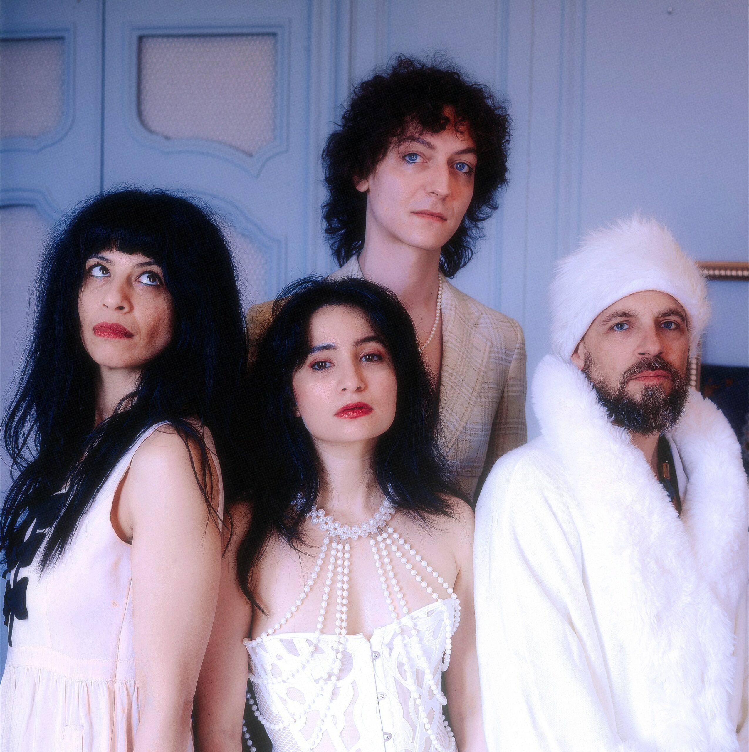EXCLUSIVITE : GOLDEN HOUR premier clip de JELLY DIVE